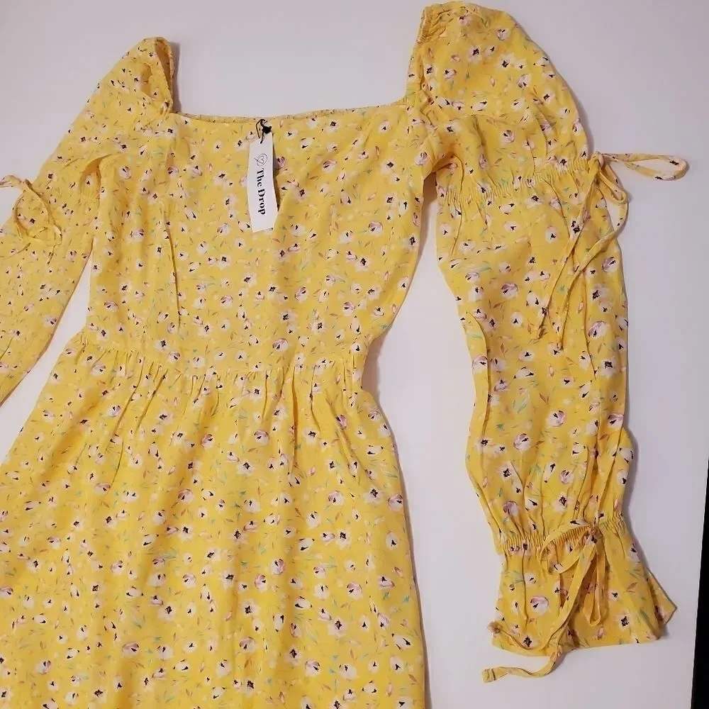 THE DROP - M Women's Yellow ruched back mini floral dress